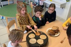 2023-03-carnaval-crepes-parents-012