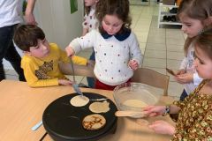 2023-03-carnaval-crepes-parents-015