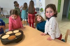 2023-03-carnaval-crepes-parents-018